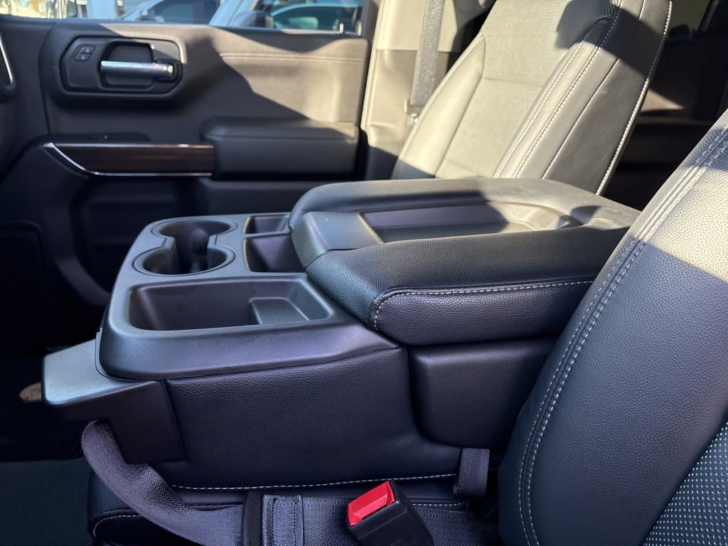 Thumbnail: 2021 Chevrolet Silverado 1500 - 12