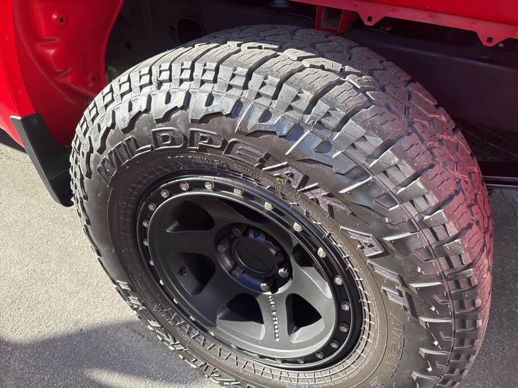 Thumbnail: 2021 Chevrolet Silverado 1500 - 4