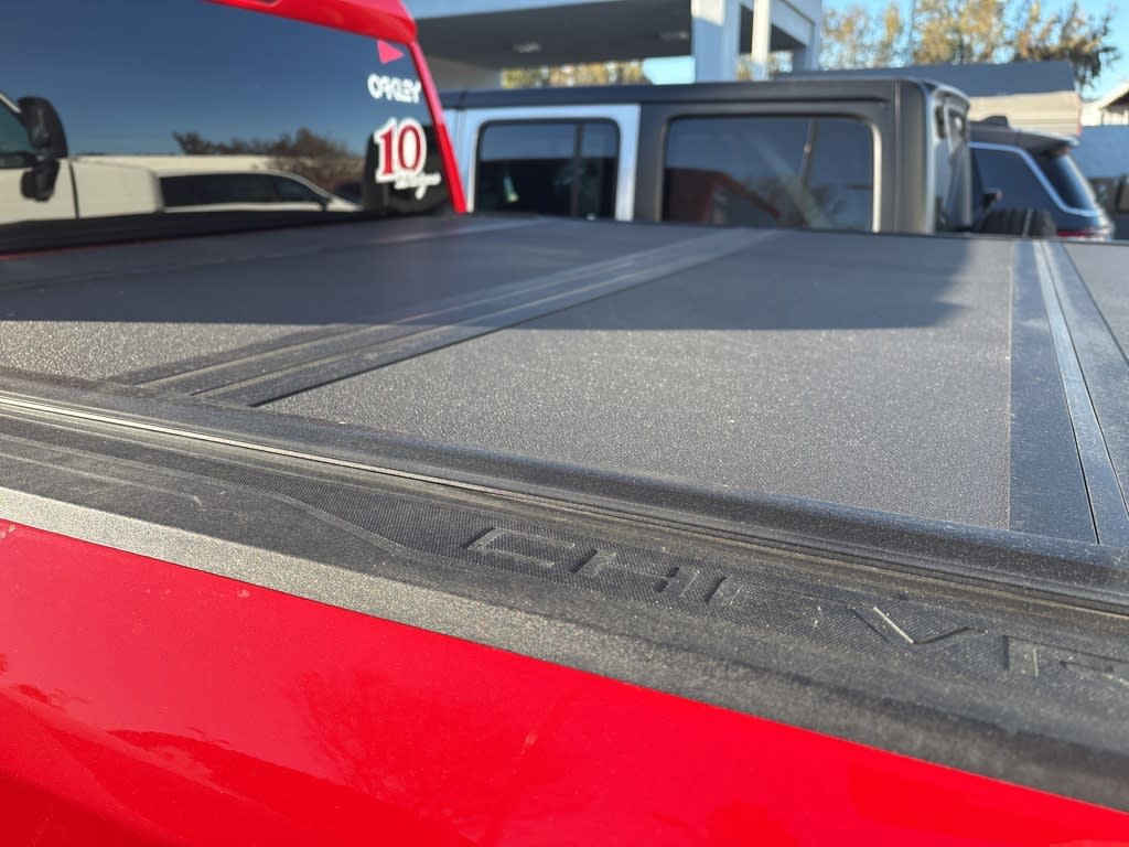 Thumbnail: 2021 Chevrolet Silverado 1500 - 11