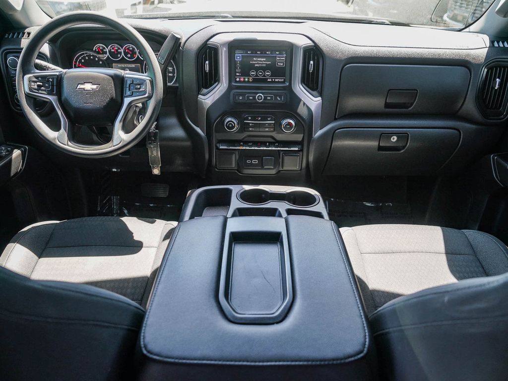 Thumbnail: 2022 Chevrolet Silverado 1500 - 2