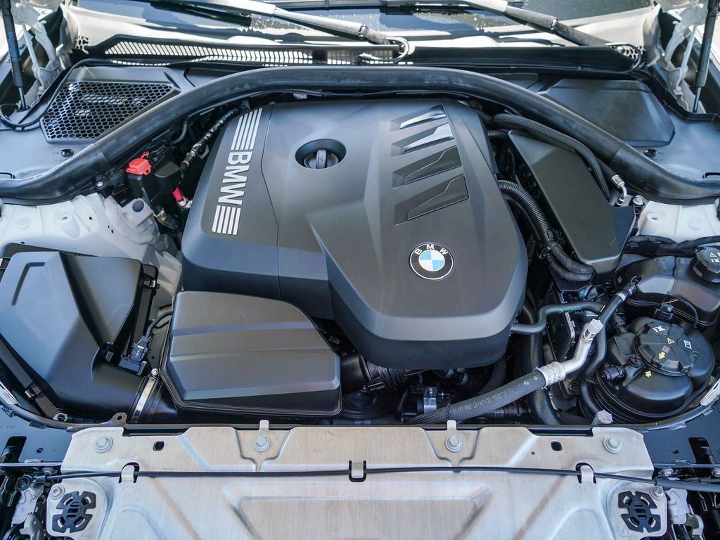 Thumbnail: 2025 BMW 3 Series - 8