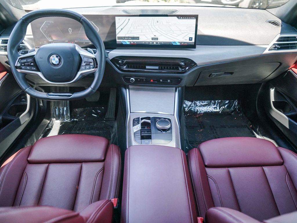 Thumbnail: 2025 BMW 3 Series - 2