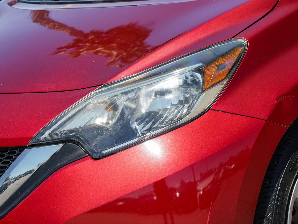 Thumbnail: 2018 Nissan Versa Note - 20