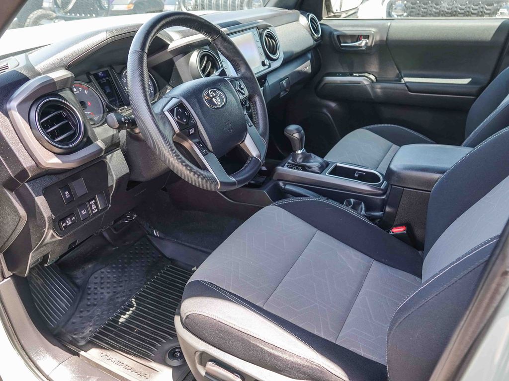 Thumbnail: 2023 Toyota Tacoma - 11