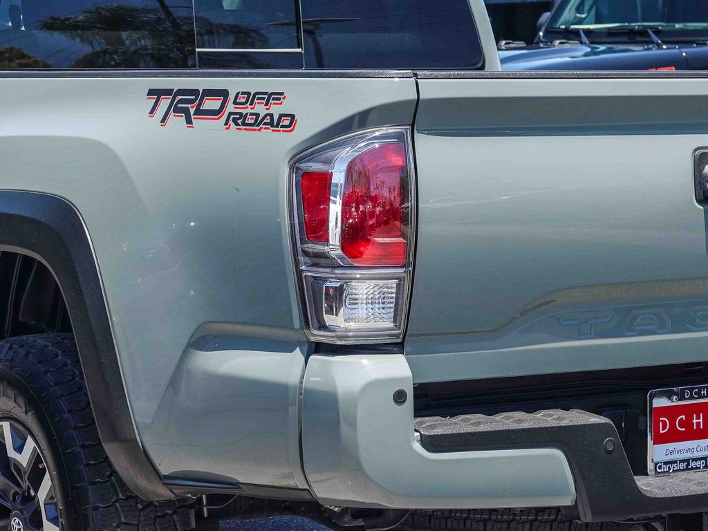 Thumbnail: 2023 Toyota Tacoma - 20