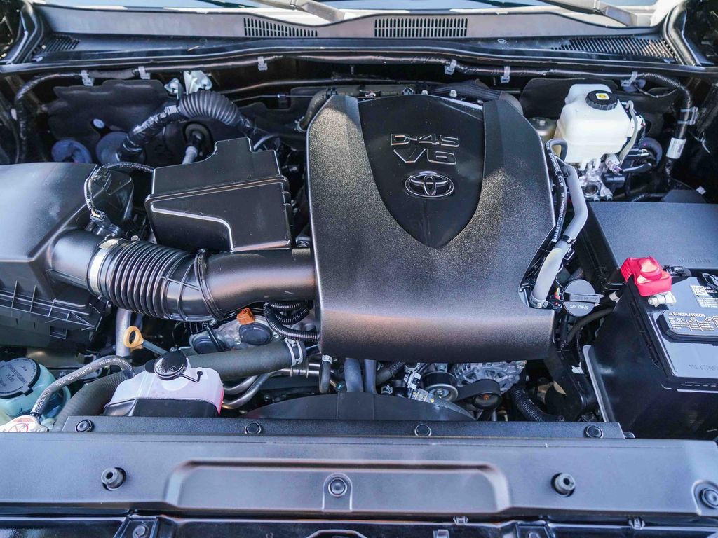 Thumbnail: 2023 Toyota Tacoma - 8