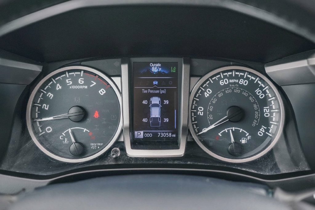 Thumbnail: 2019 Toyota Tacoma - 14