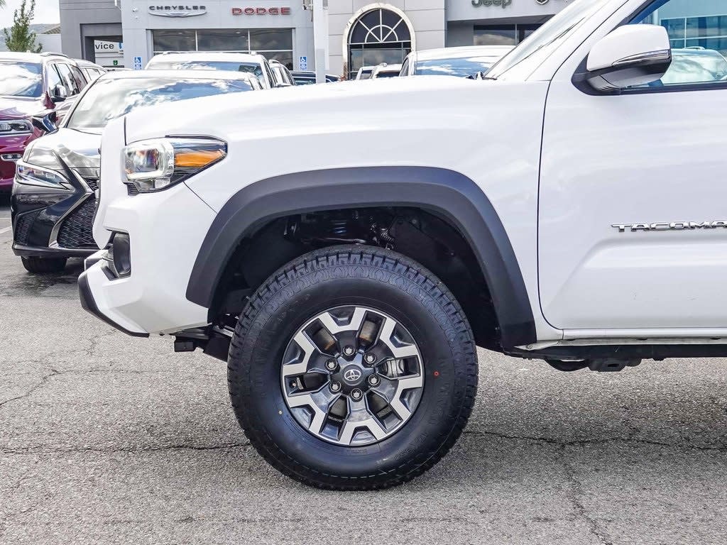 Thumbnail: 2023 Toyota Tacoma - 6
