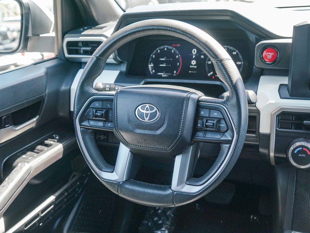 Thumbnail: 2024 Toyota Tacoma - 8