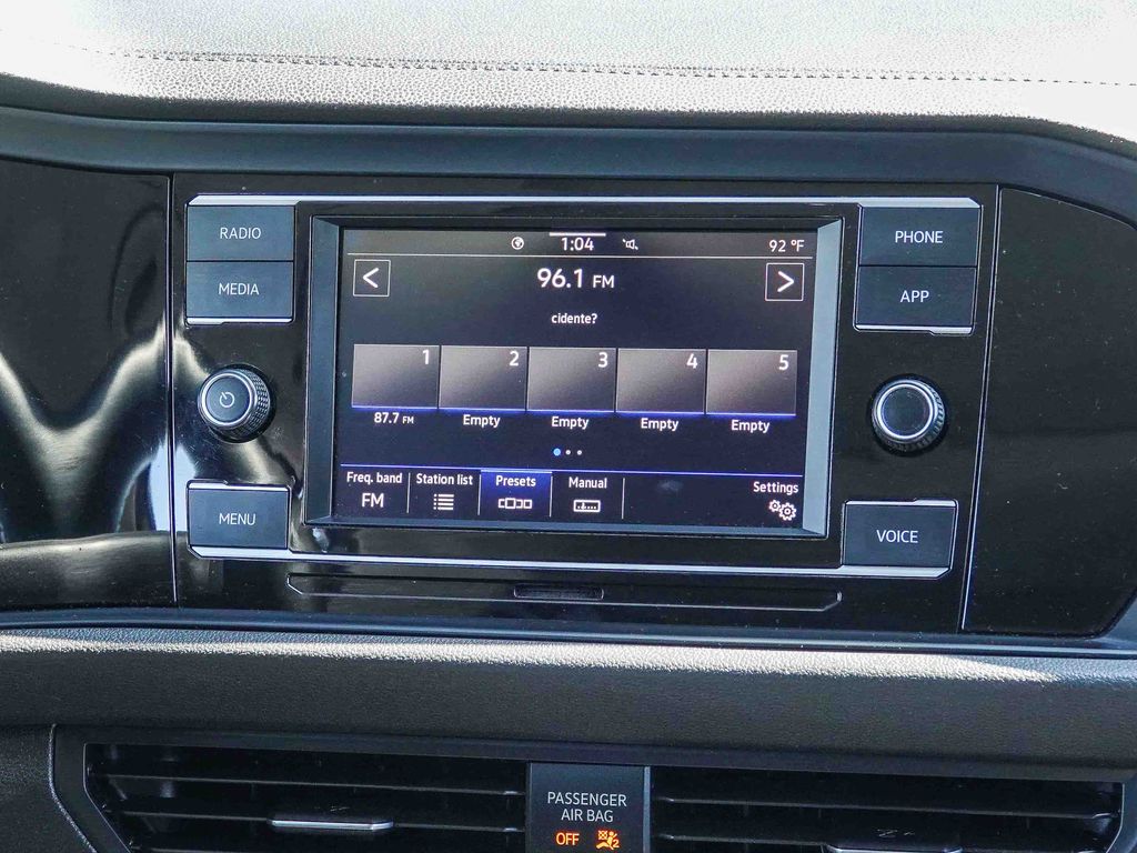 Thumbnail: 2021 Volkswagen Jetta - 22