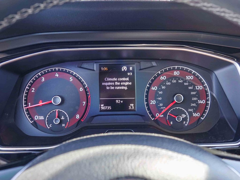 Thumbnail: 2021 Volkswagen Jetta - 14