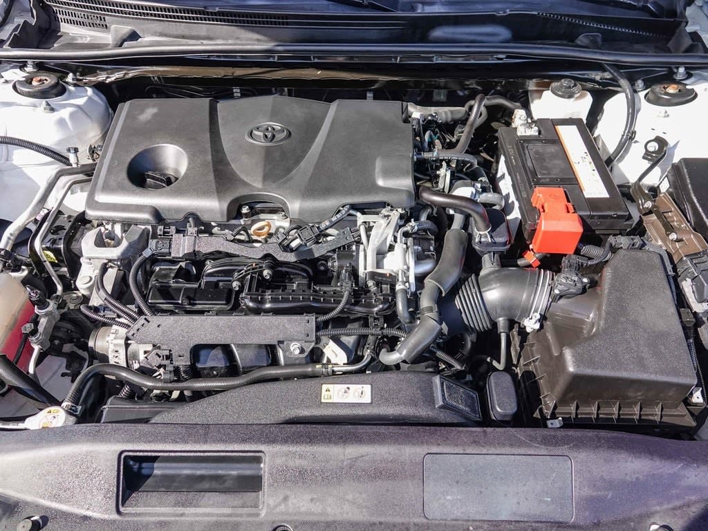 Thumbnail: 2019 Toyota Camry - 7