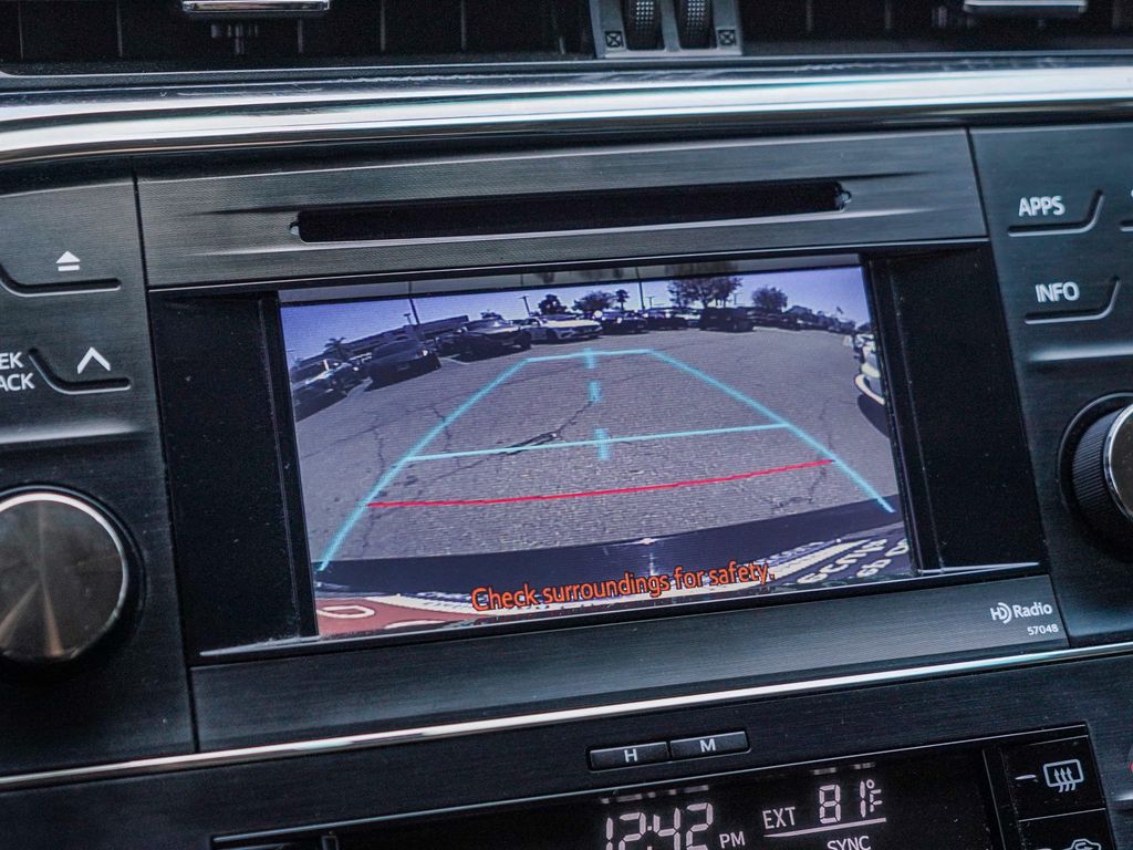 Thumbnail: 2014 Toyota Avalon - 24