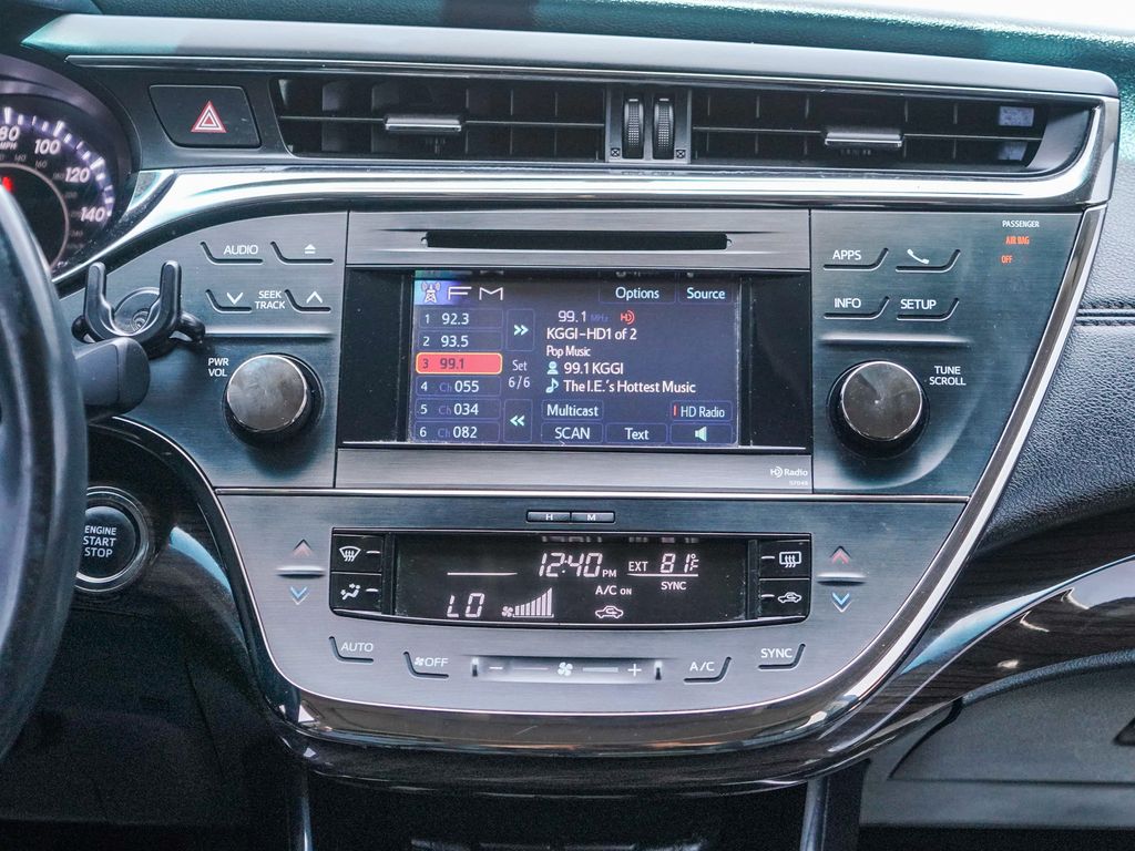 Thumbnail: 2014 Toyota Avalon - 11