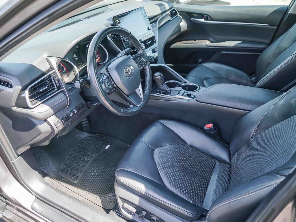 Thumbnail: 2023 Toyota Camry - 9