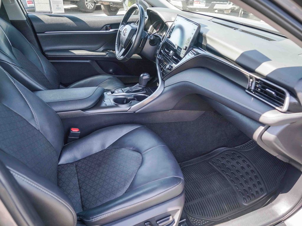 Thumbnail: 2023 Toyota Camry - 8