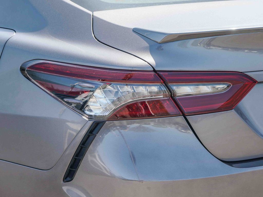 Thumbnail: 2023 Toyota Camry - 18