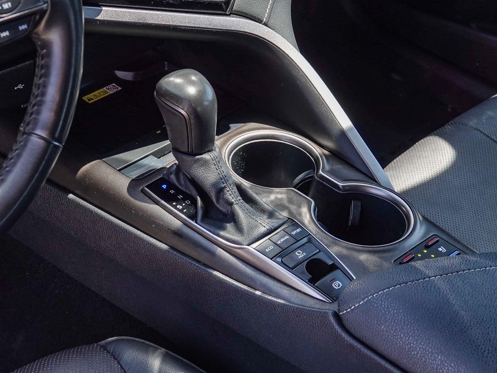 Thumbnail: 2024 Toyota Camry - 13