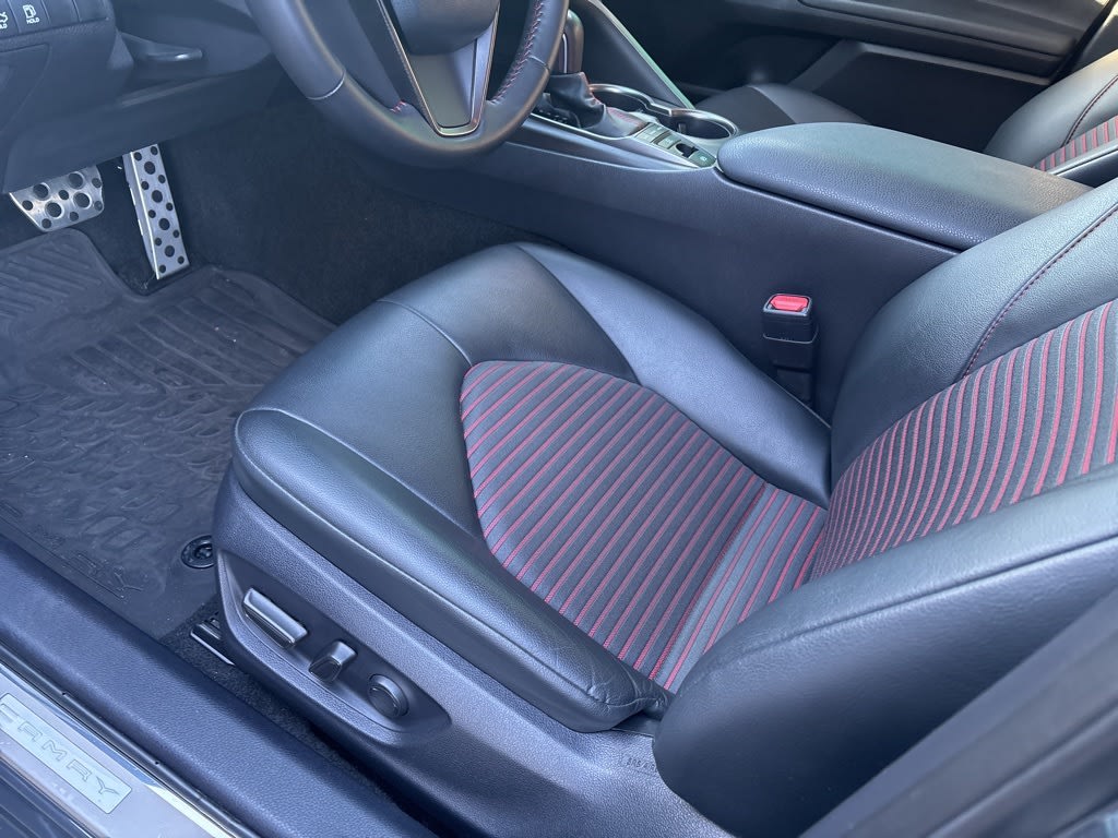 Thumbnail: 2023 Toyota Camry - 6