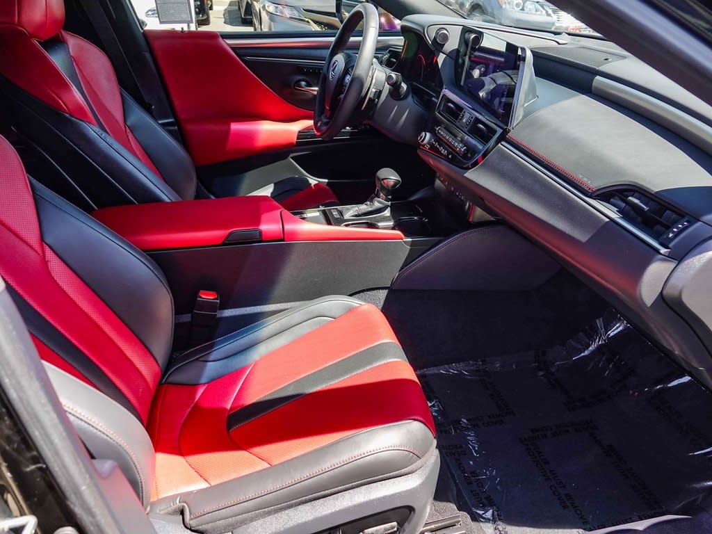 Thumbnail: 2024 Lexus ES - 9