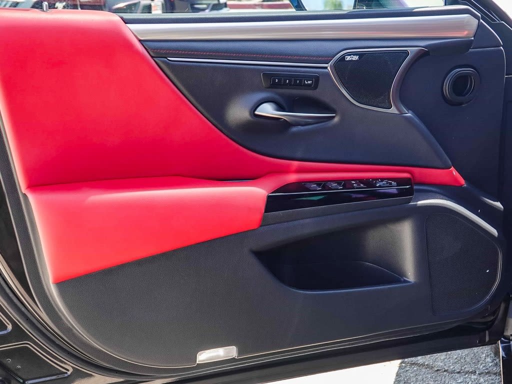 Thumbnail: 2024 Lexus ES - 21