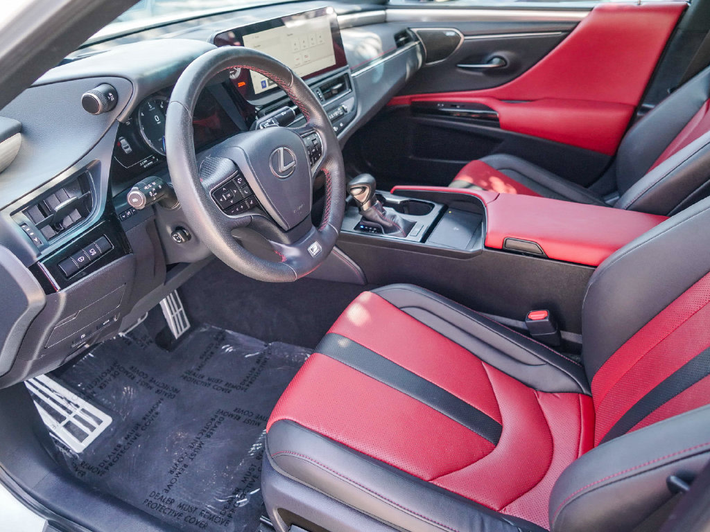 Thumbnail: 2024 Lexus ES - 12