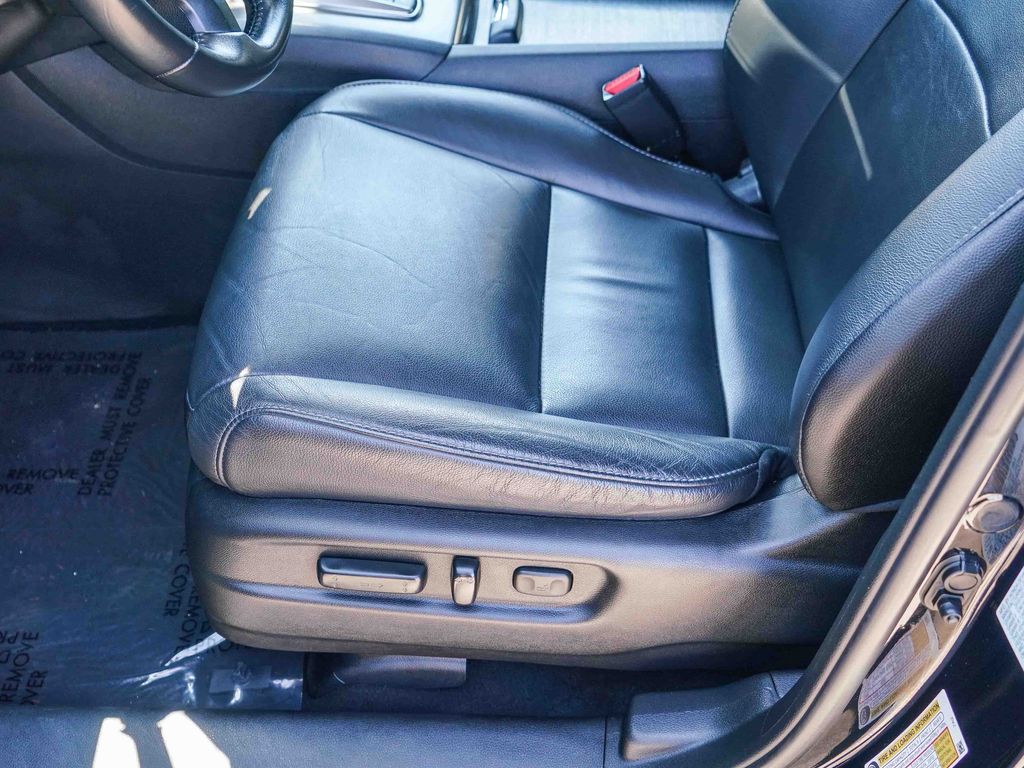 Thumbnail: 2022 Honda Pilot - 22