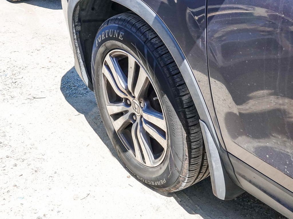Thumbnail: 2018 Honda Pilot - 19