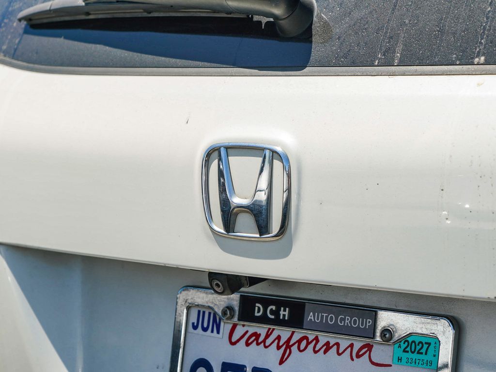 Thumbnail: 2018 Honda Pilot - 12