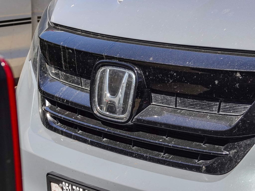 Thumbnail: 2022 Honda Pilot - 11