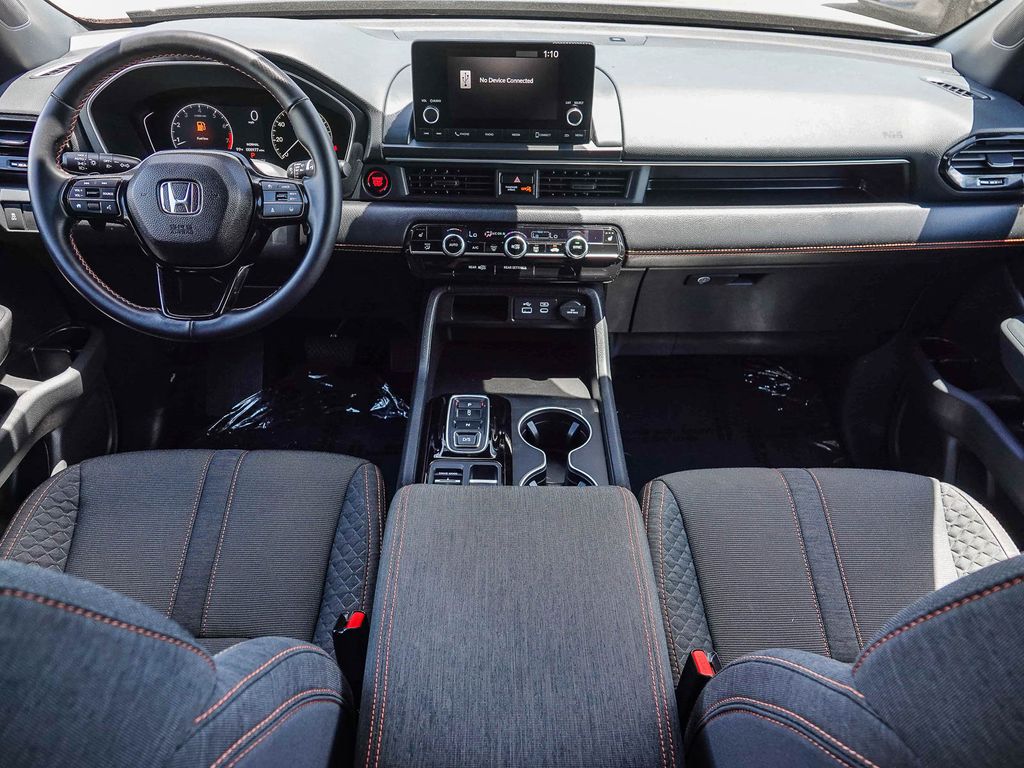 Thumbnail: 2025 Honda Pilot - 2