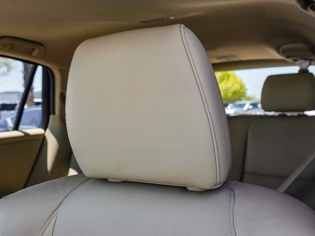 2017 Acura RDX Advance 28