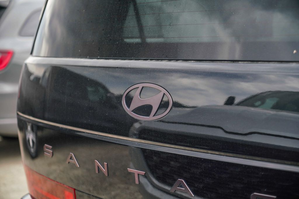 Thumbnail: 2025 Hyundai Santa Fe - 16