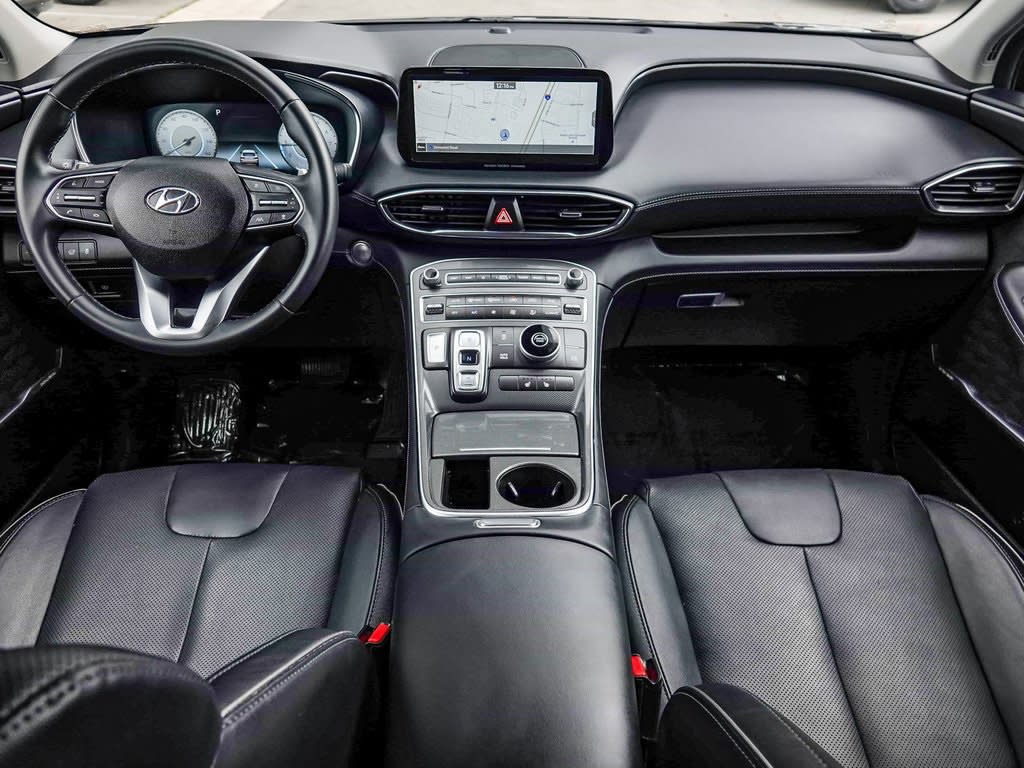 2022 Hyundai Santa Fe SEL 2