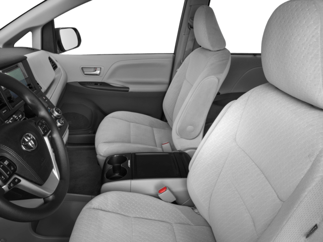 Thumbnail: 2017 Toyota Sienna - 6