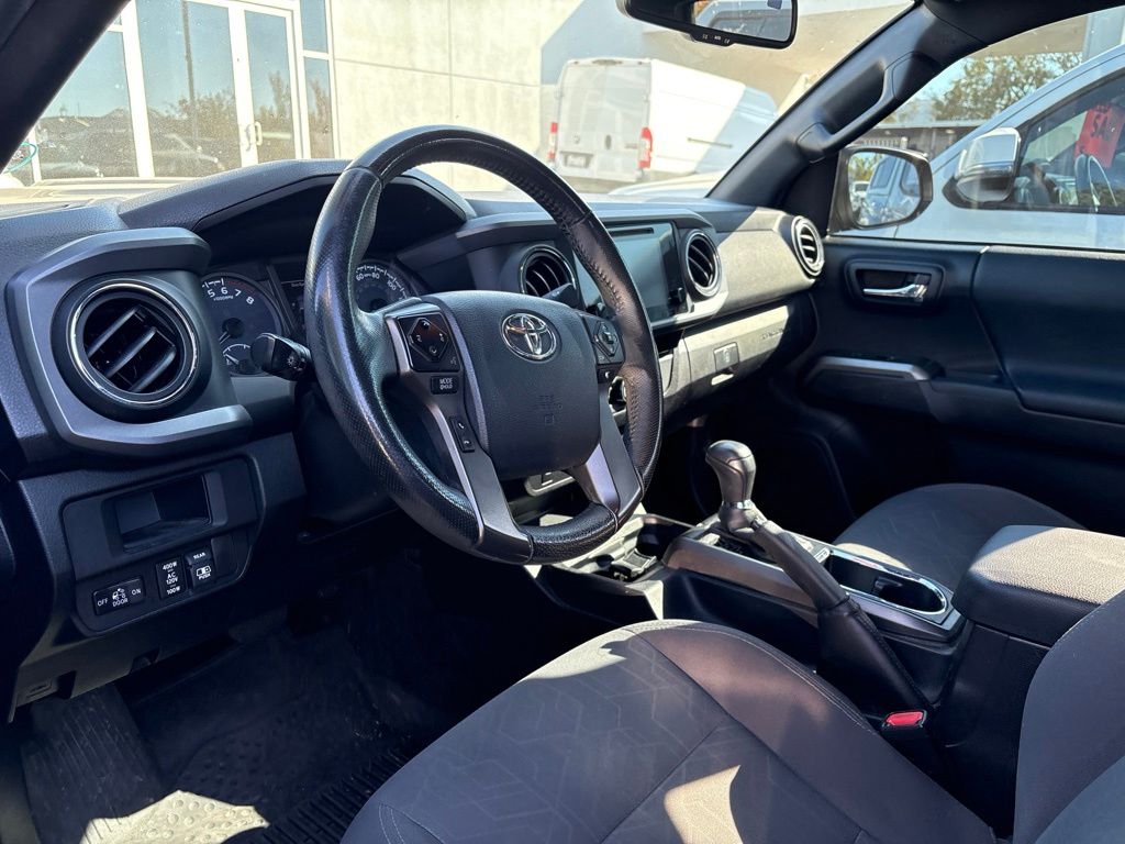 Thumbnail: 2017 Toyota Tacoma - 2