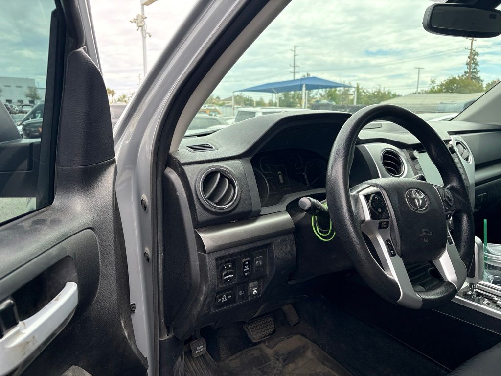 Thumbnail: 2021 Toyota Tundra - 2