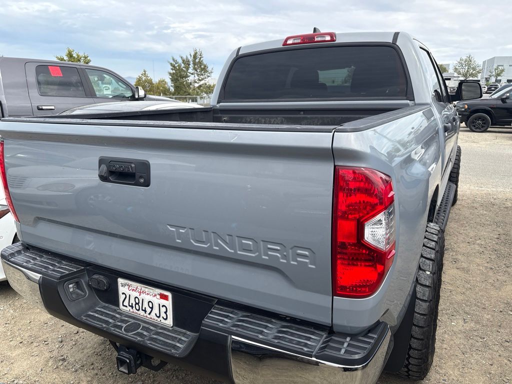Thumbnail: 2021 Toyota Tundra - 9