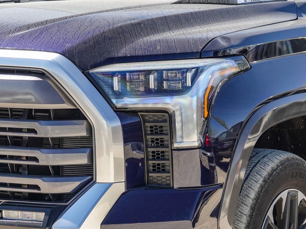 Thumbnail: 2023 Toyota Tundra - 18