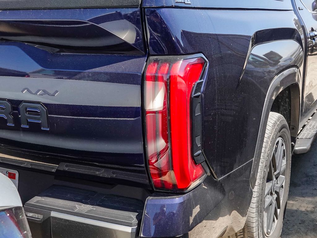 Thumbnail: 2023 Toyota Tundra - 26
