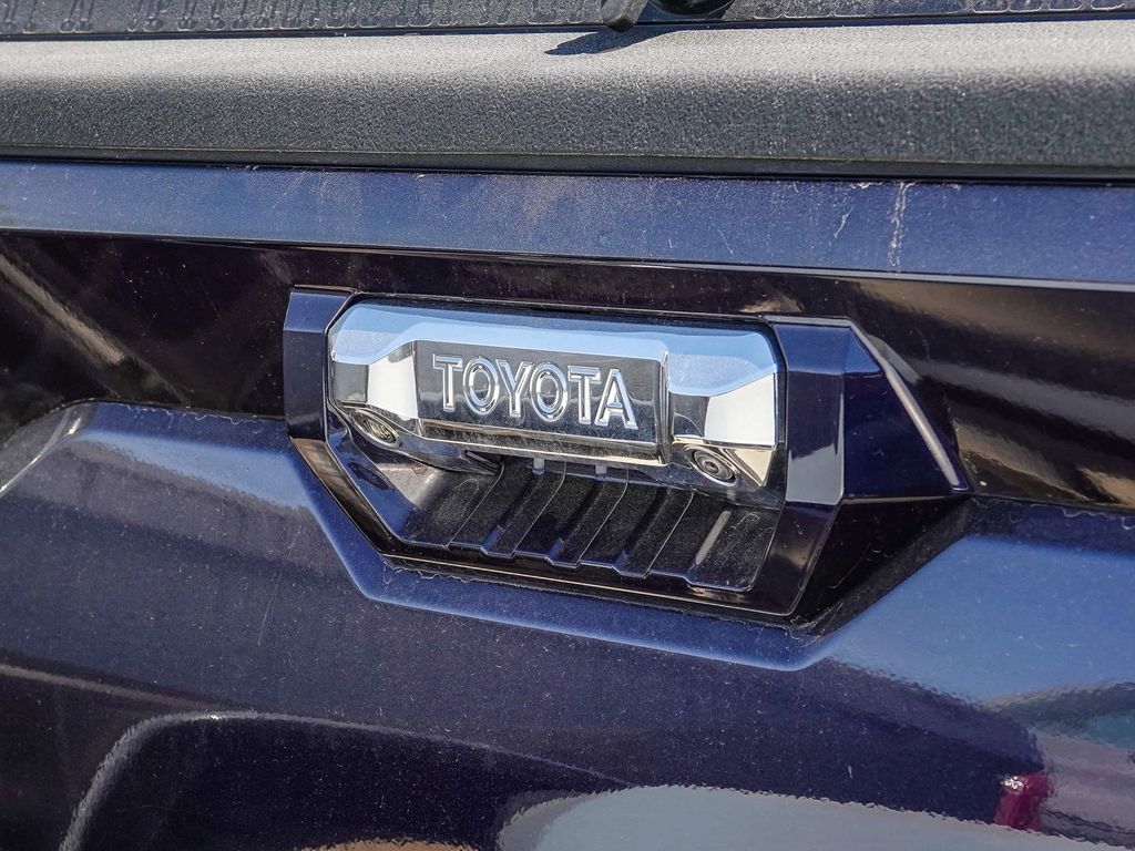 Thumbnail: 2023 Toyota Tundra - 28