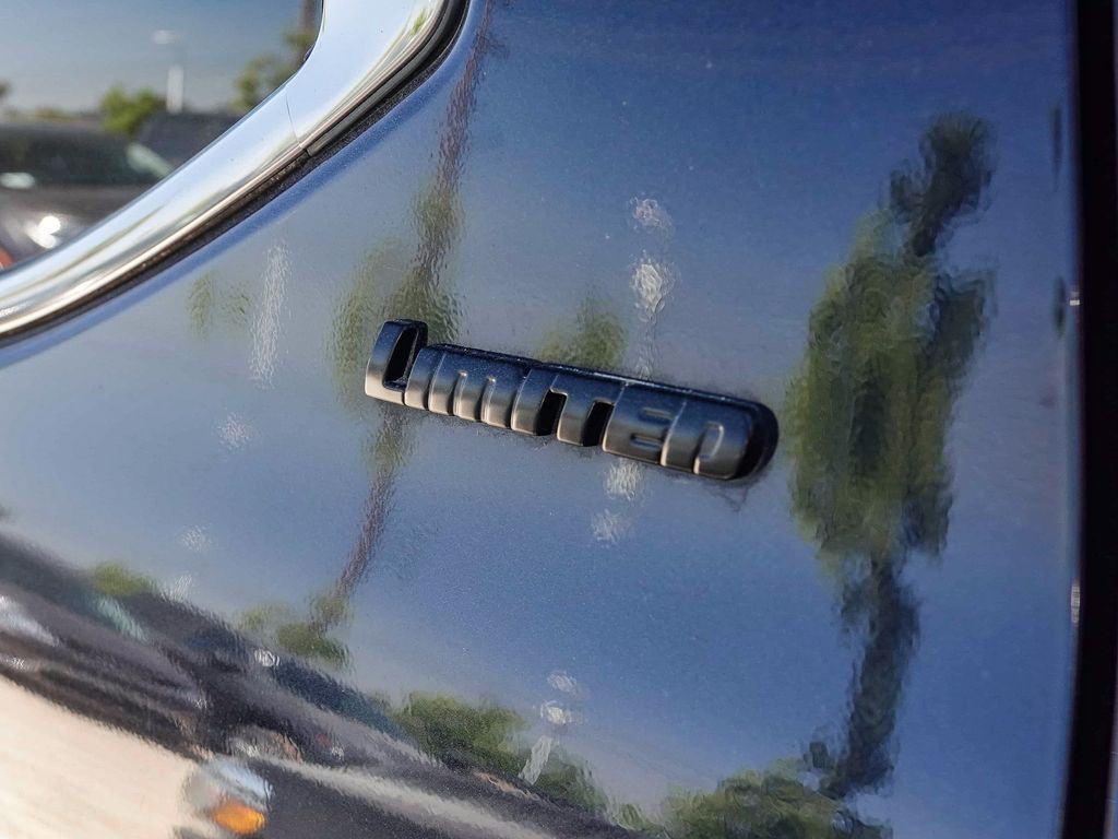 Thumbnail: 2023 Toyota Tundra - 31