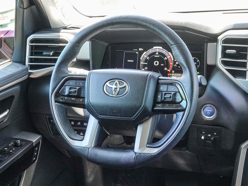 Thumbnail: 2023 Toyota Tundra - 9