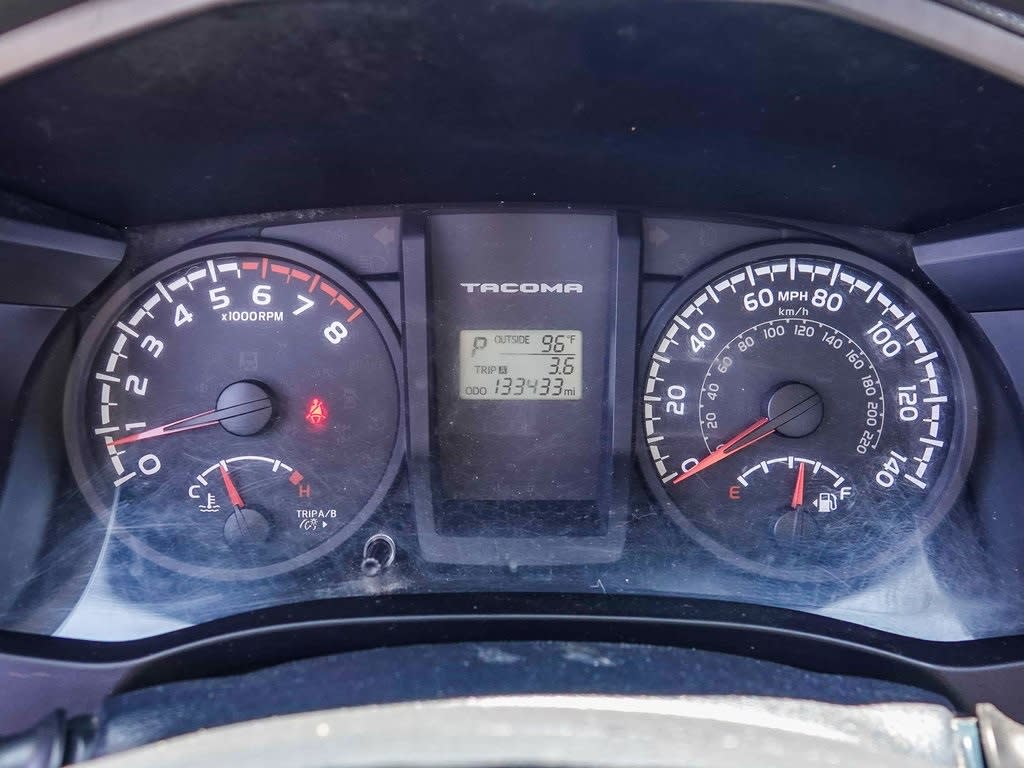 Thumbnail: 2017 Toyota Tacoma - 14