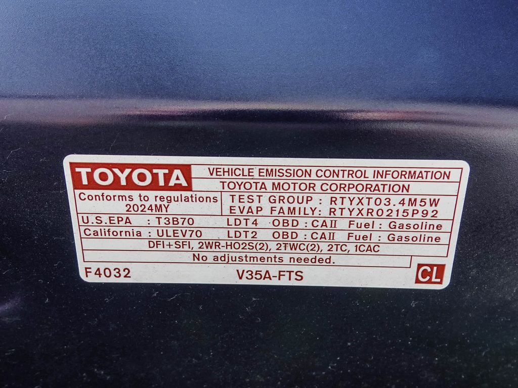 2024 Toyota Tundra Limited - Photo 16