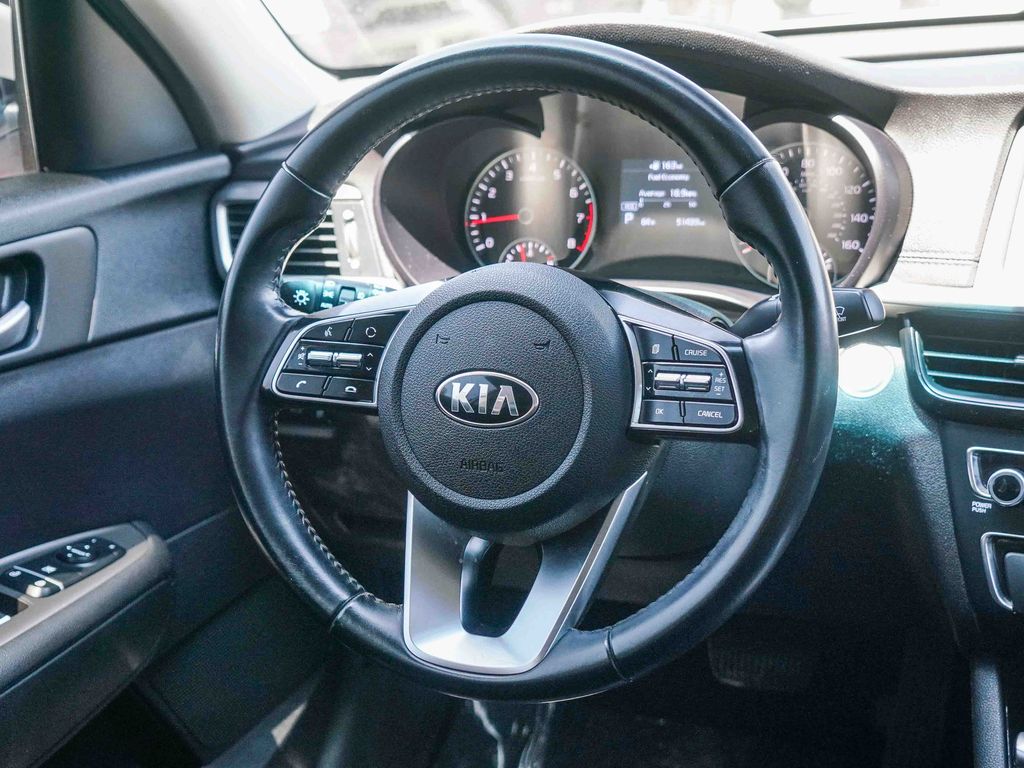 Thumbnail: 2020 Kia Optima - 8