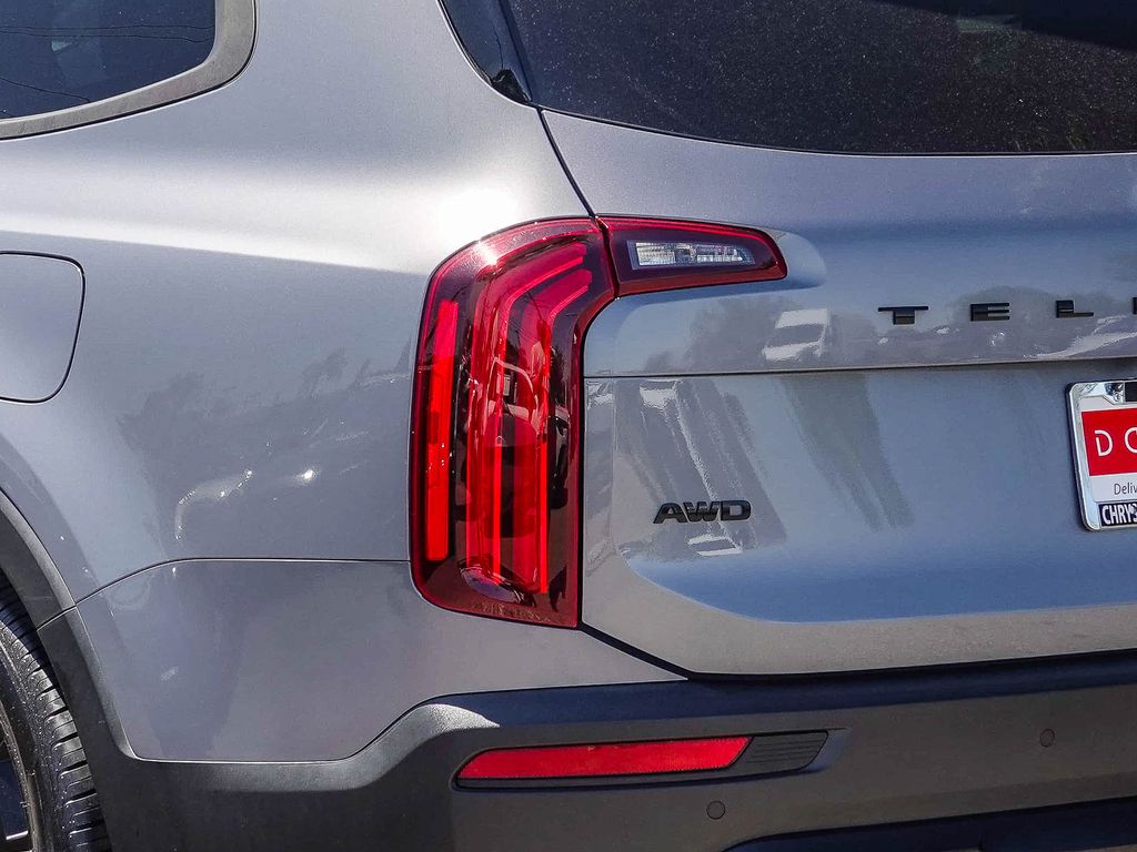 Thumbnail: 2021 Kia Telluride - 20