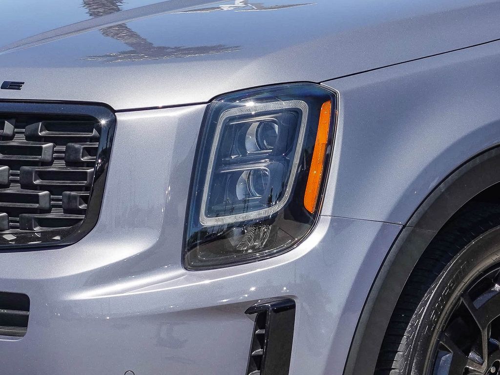 Thumbnail: 2021 Kia Telluride - 21
