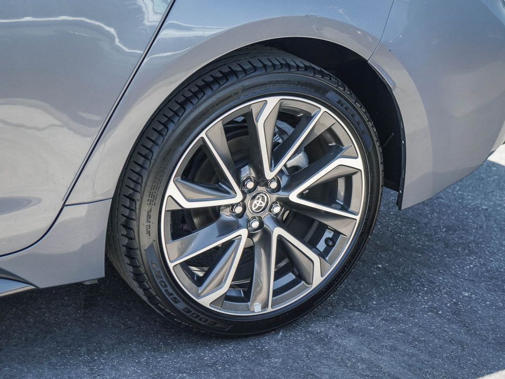 Thumbnail: 2021 Toyota Corolla - 21