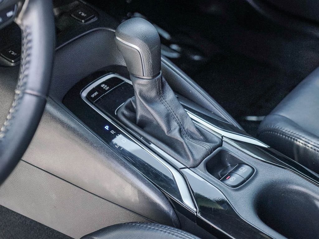 Thumbnail: 2021 Toyota Corolla - 13